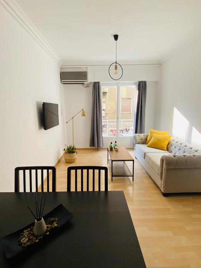 Lovely Apartment In The Heart Of Aten Exteriör bild